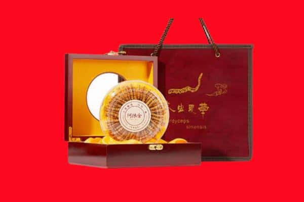 收购资讯:萍乡市上栗回收冬虫夏草是按克吗